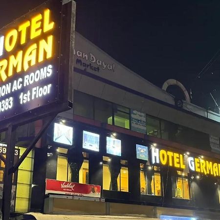 Hotel New German Ahmadábád Kültér fotó