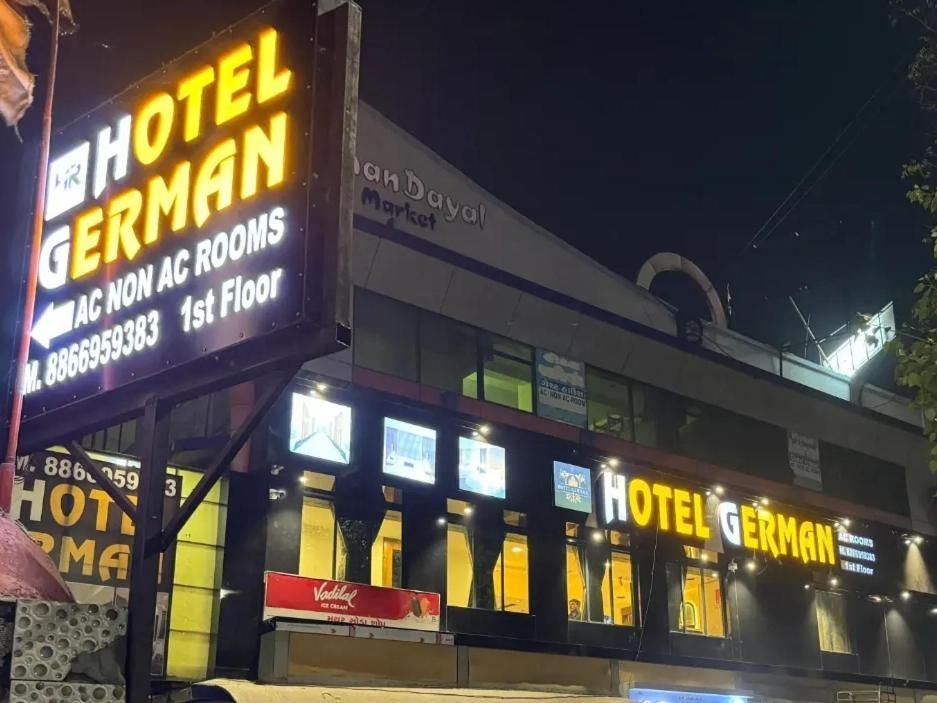 Hotel New German Ahmadábád Kültér fotó